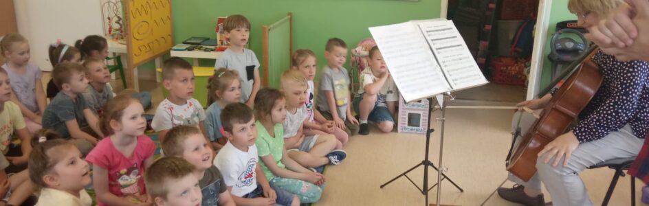 Szkoła Muzyczna z wizytą w przedszkolu